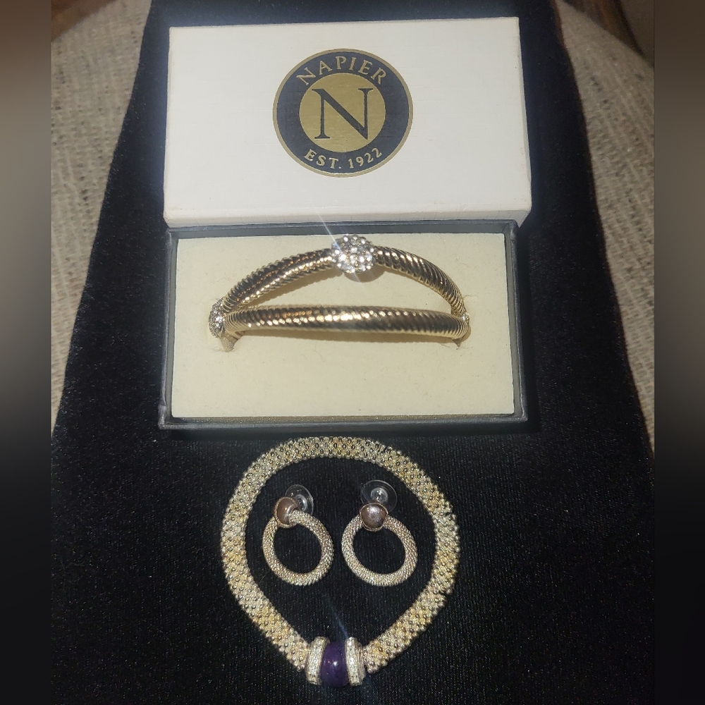 Bundle Of Napier Bracelet New In Box, Hoop Post Earrings &  Matching Bracelet